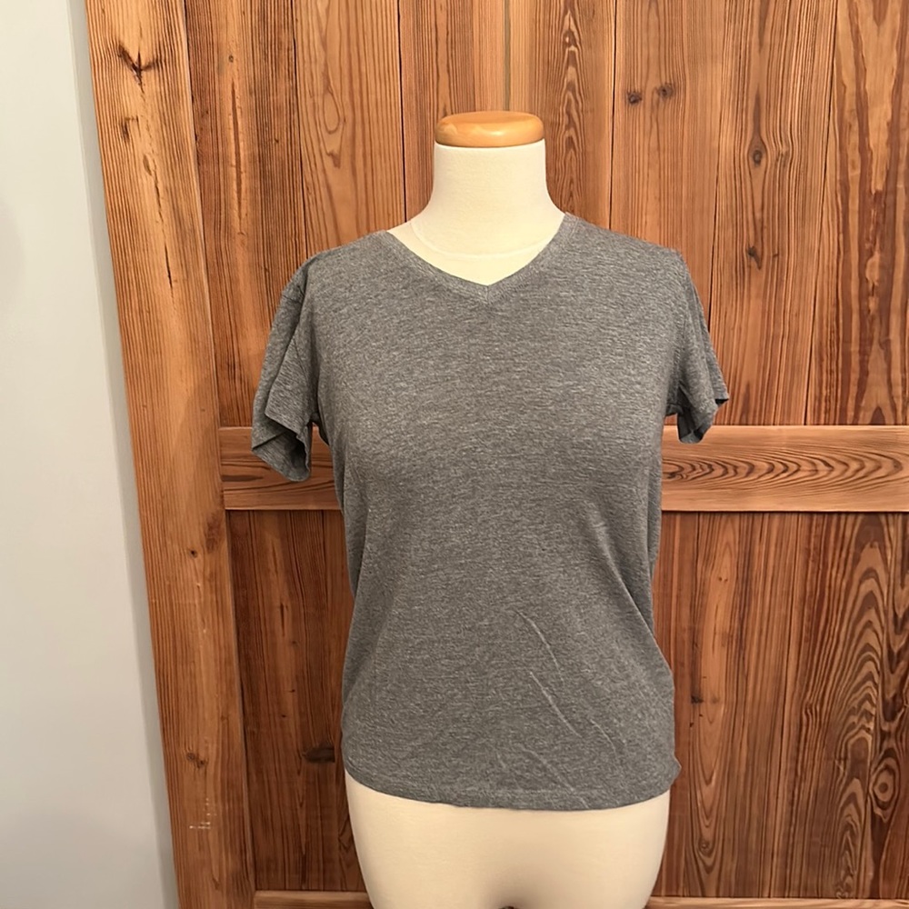 3 for $6 bundle shirts - Gray T shirt